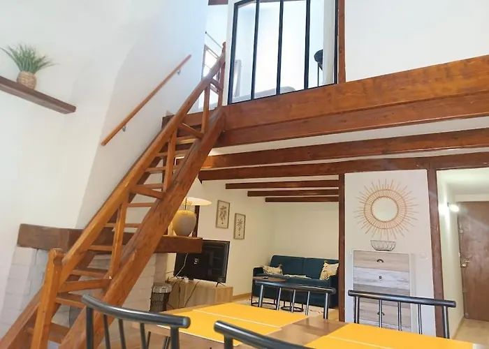 Appartement Petit Loft Des Prisons *