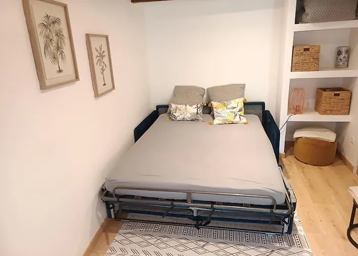 Petit Loft Des Prisons Appartement